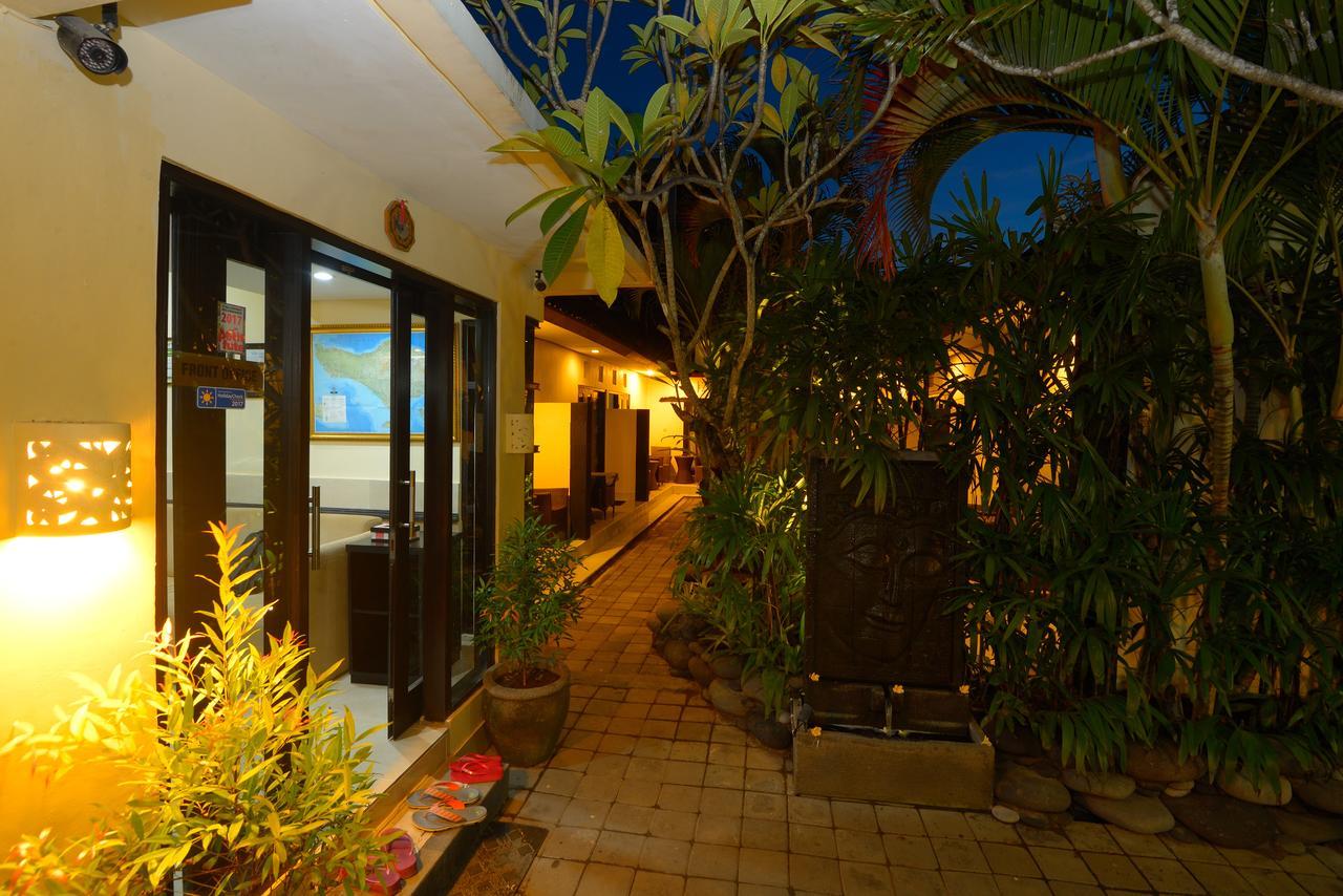 Andari Legian Hotel Bali Kültér fotó